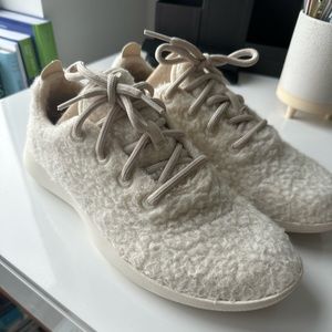 Allbirds W10 Fluff collection - cream/white